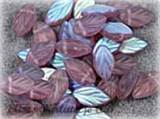 Blad Frostad Glaspärla med Iris 12 x 7 mm Lila 15 st