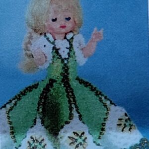 Enkelmönster 1985010 Docka 15cm i 9/0