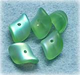 Glaspärlor 10 x 6 mm 10st Grön