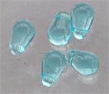 Droppe Glaspärlor 4 x 6 mm Turkos Transparent ca 50 st