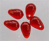Droppe Glaspärlor 4 x 6 mm Röd Transparent ca 50 st